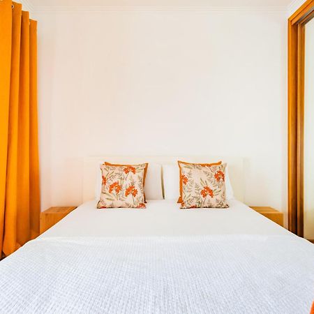 Santo Amaro Beach Family Stays Oeiras Eksteriør billede
