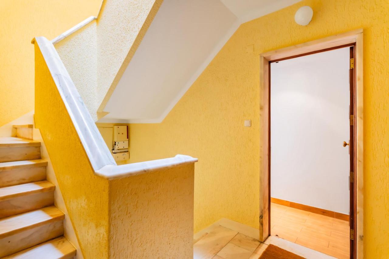 Santo Amaro Beach Family Stays Oeiras Eksteriør billede
